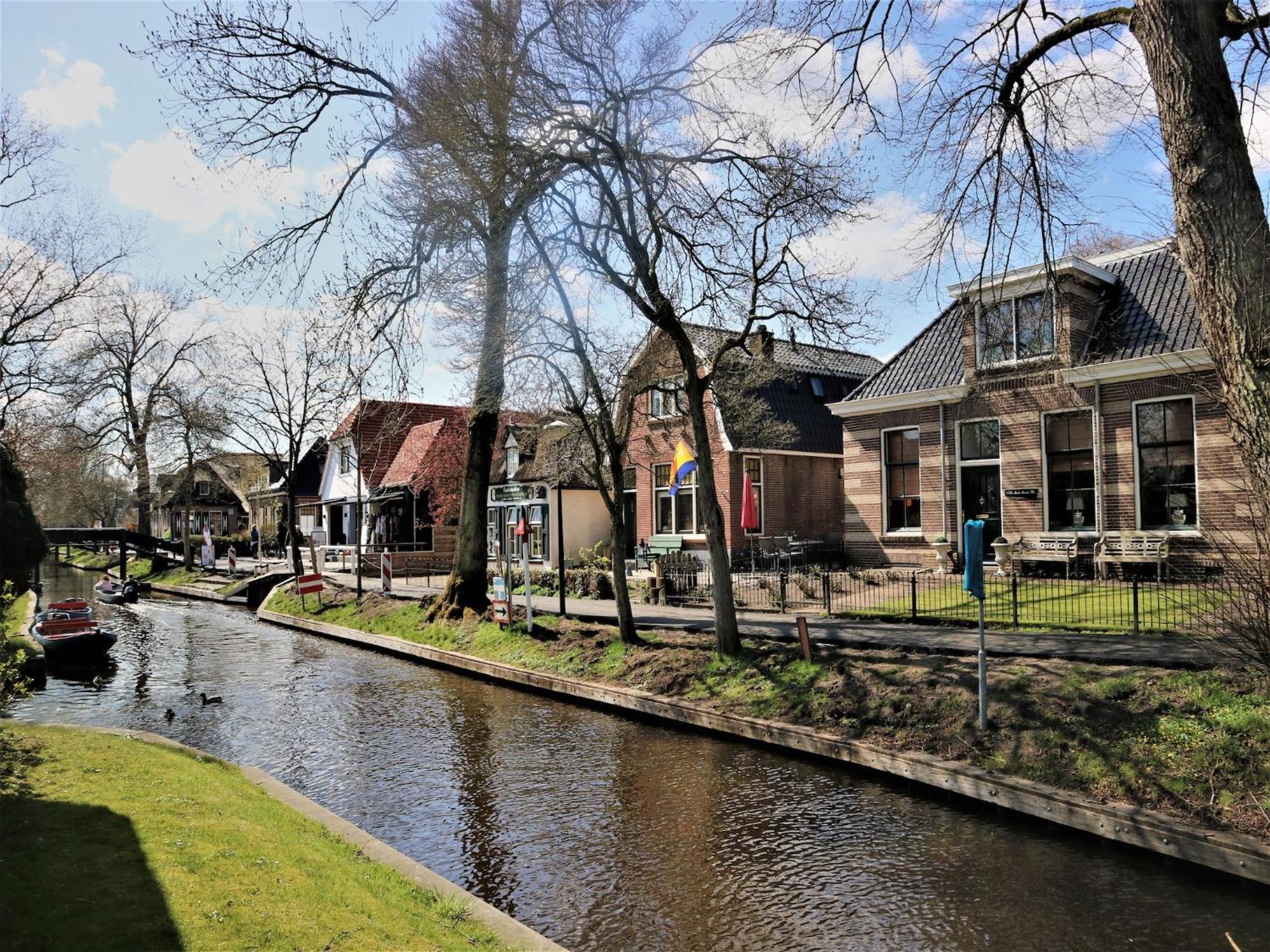 Lodge In Giethoorn With Breakfast المظهر الخارجي الصورة